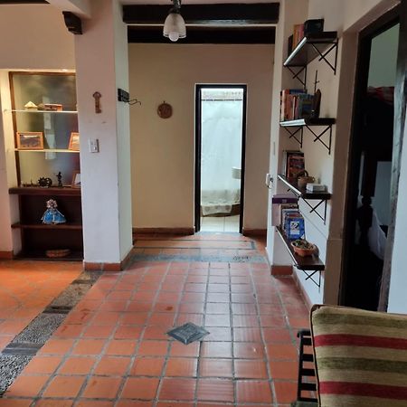 Hostal Las Rosas 萨尔塔 外观 照片