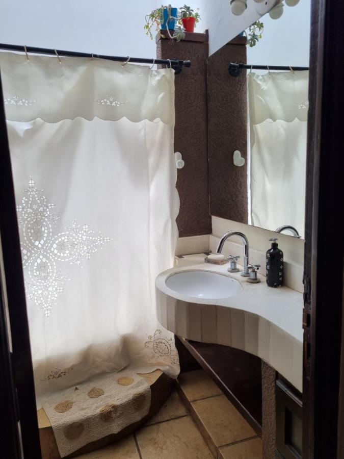 Hostal Las Rosas 萨尔塔 外观 照片