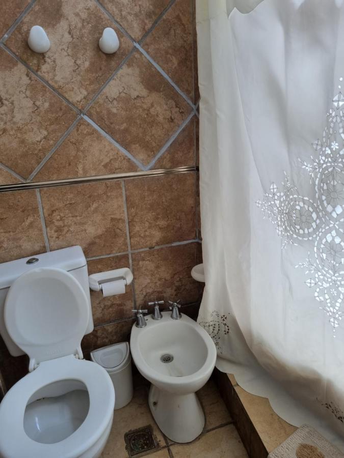 Hostal Las Rosas 萨尔塔 外观 照片