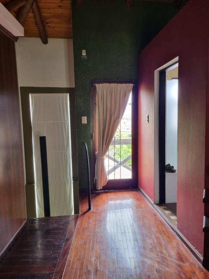 Hostal Las Rosas 萨尔塔 外观 照片
