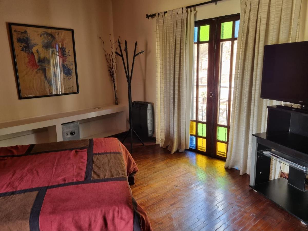 Hostal Las Rosas 萨尔塔 外观 照片